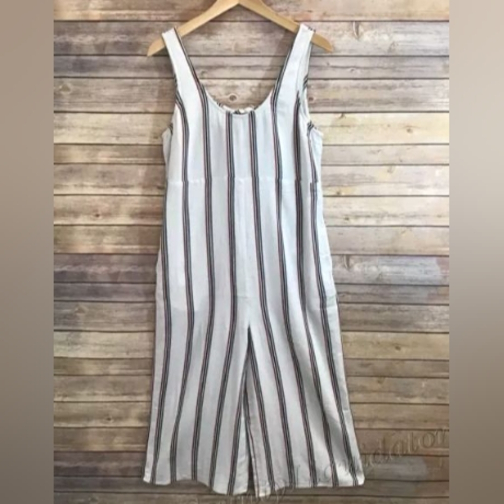 White Cropped Jumpsuit With Red & Blue Stripes Sleeveless Size Small By Tavik